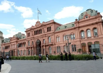 Tras la renuncia de Serenellini, el gobierno oficializó la disolución de la Secretaría de Prensa