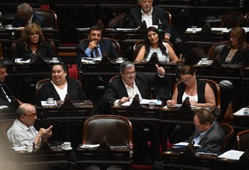 Por la crisis cripto, peligra la sesión por la suspensión de las PASO