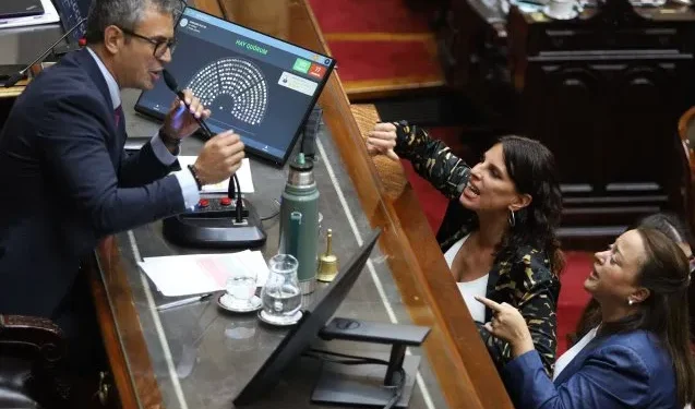 Ficha Limpia: el oficialismo y bloques dialoguistas lograron dictamen en el Senado