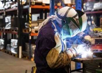 Industria: 6 de cada 10 empresas cree que va a estar mejor en un año, según la UIA