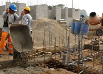 Suba del 2,3% en costos de construcción en febrero, debido a materiales y salarios
