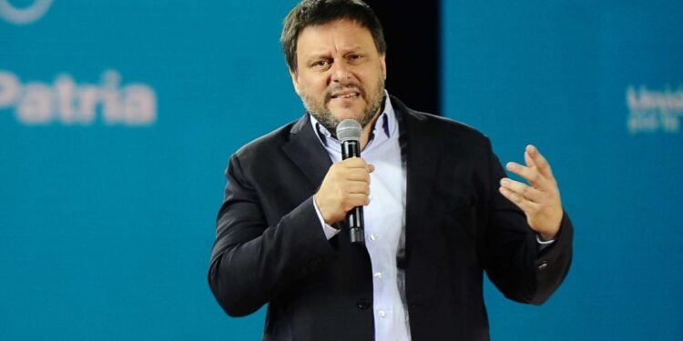 Ciudad en disputa: Santoro lidera la ofensiva peronista