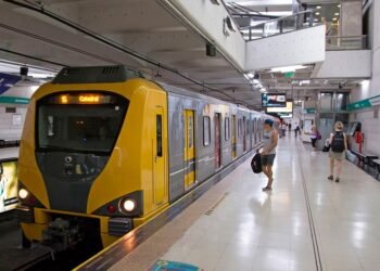 Propuesta de Macri: Estación Catedral llevaría nombre Papa Francisco