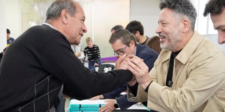 MÁS MERLENSES ACCEDEN A SUS ESCRITURAS