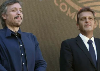 Reunión clave en La Plata: Kicillof, Kirchner, Massa delinean estrategia.