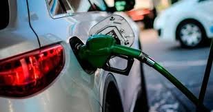 Combustibles: Gobierno perfila alza tras suba de impuestos.