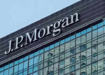 Preocupación en Milei por informe J.P. Morgan sobre dólar y “carry trade”.