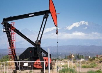 Vaca Muerta: Más petróleo tras récord de fracturas