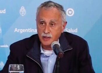 Conflicto Garrahan: Carrió vs Lugones