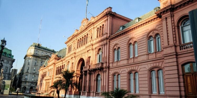 Semana de fuego en Casa Rosada: Elecciones, súper poderes y Congreso