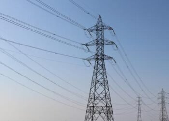 Participación privada en plan energético: 3 obras para sistema eléctrico.