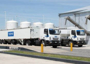 YPF cede 50% agroindustrial, apuesta a petróleo y gas.