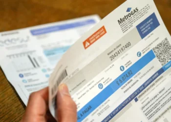 Tarifas seguirán subiendo, admite Gobierno.