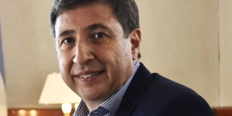 Veto de Milei, un “error absurdo” dice Arroyo.