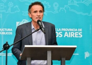 “Frenar a Milei”: Katopodis critica su irracionalidad futura.