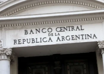 Bancos tensos por nuevos encajes del BCRA.