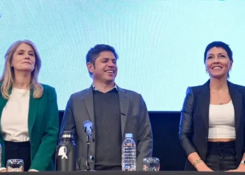 Verónica Magario: Gobierno de Milei le recuerda la crisis de 2001.