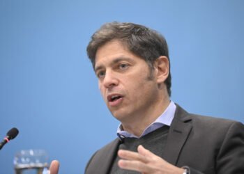 Convertir enojo en voto: Kicillof contra Milei