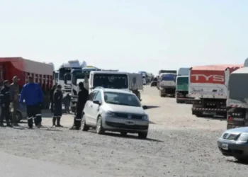 Camioneros Vaca Muerta: Suspenden paro, negocian hoy.