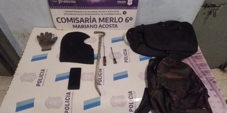 Operativo exitoso: En Merlo la comisaría 6ta detiene a ladrones.