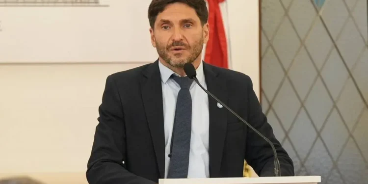 “Gobierno que no escucha”, dice Pullaro a Milei