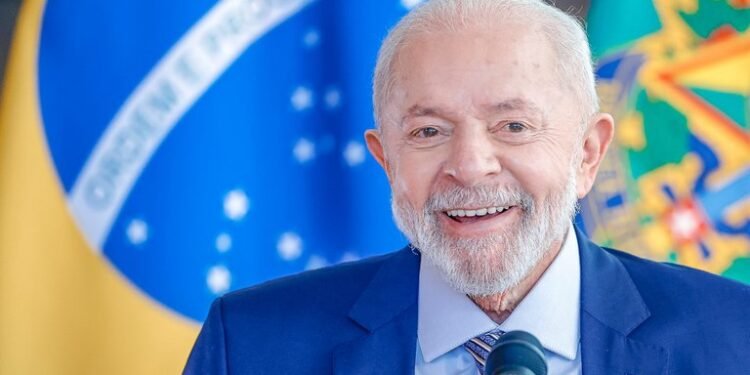 Estancamiento económico en LatAm: Mirada en México y Brasil.