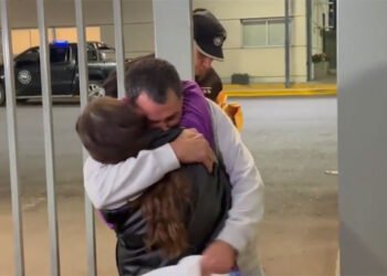 Ezeiza recibe el primer vuelo con deportados de EE. UU.