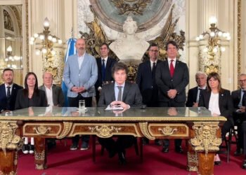 El Presidente hablará sobre Presupuesto 2026 y control del gasto.