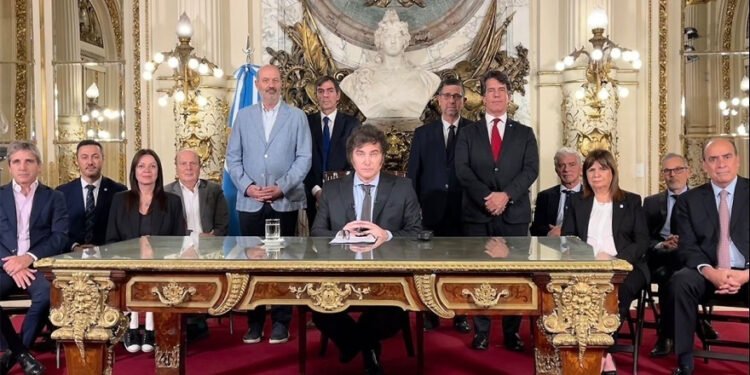 El Presidente hablará sobre Presupuesto 2026 y control del gasto.