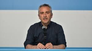 Larroque advierte al Gobierno