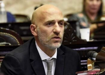 Sueldos: El tenso cruce entre Yacobitti y Caputo.