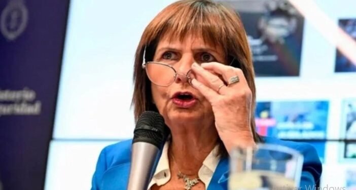 Patricia Bullrich apuntó a Kicillof por Varela.