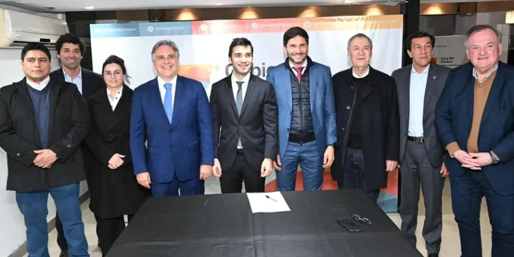 Endurecimiento de Provincias Unidas frente a Milei.