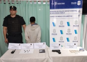 Detienen a un soldado de narcos que vendía droga en un descampado de libertad