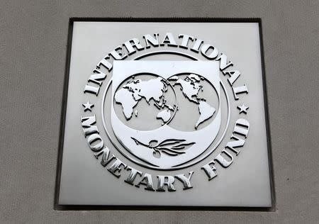 El FMI respalda a Argentina y pide más reservas.
