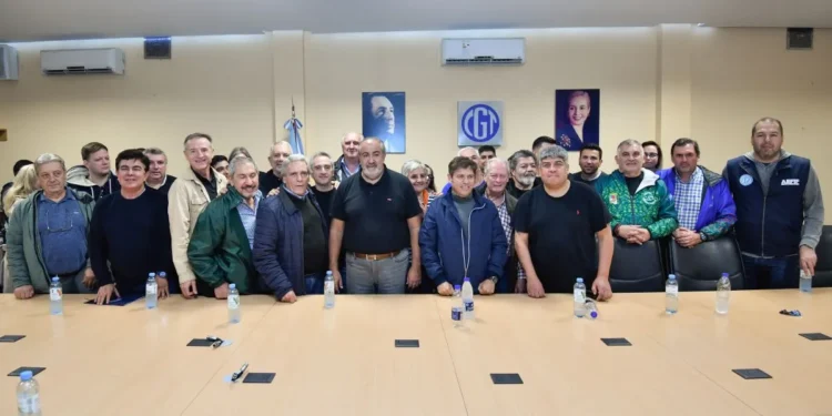 Kicillof y Daer: Un encuentro con miras al 26.