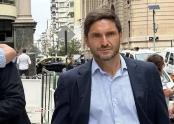 Pullaro: “El kirchnerismo puede volver”, se distancia del Gobierno.