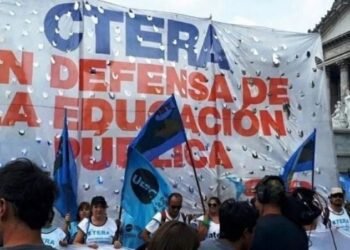 Docentes en la calle: paro nacional