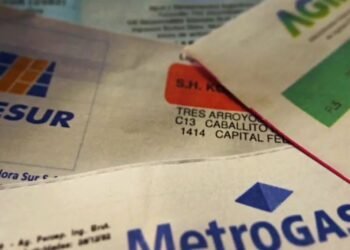 Hogares del AMBA: $170.000 en servicios públicos, 26% de aumento anual.