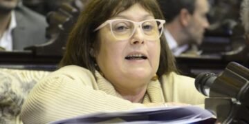 “No sabe escuchar”, dice Ocaña sobre Javier Milei.