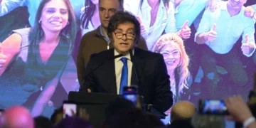 Triunfo de LLA: Milei proclama “la Argentina grande”.