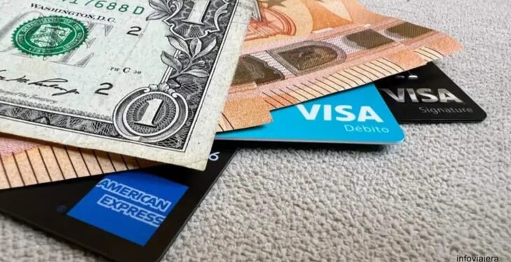 Consumos en dólares en el exterior: La opción sin recargos.