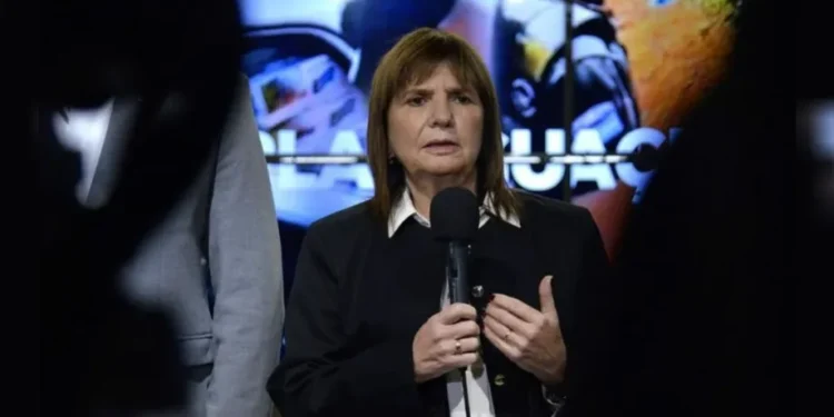 Patricia Bullrich a Espert: “Tiene que contestar claro”.