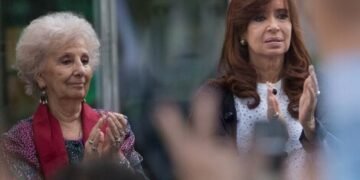 Cristina Kirchner: “Estela me visitó.”