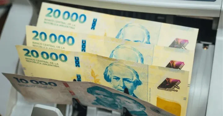 ¿Qué monto depositar para obtener $43.000 con plazo fijo?