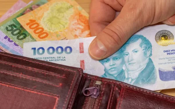 Salario pretendido frena su suba: primera caída mensual en Bumeran.