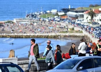 Turismo crece, pero los gastos se mantienen austeros.