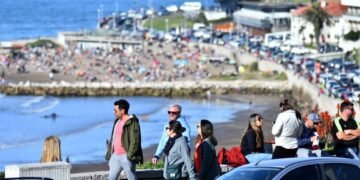 Turismo crece, pero los gastos se mantienen austeros.