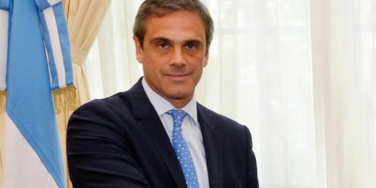 Reforma tributaria: Michel propone un plan alternativo.