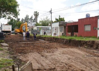 En merlo avanzan las obras públicas